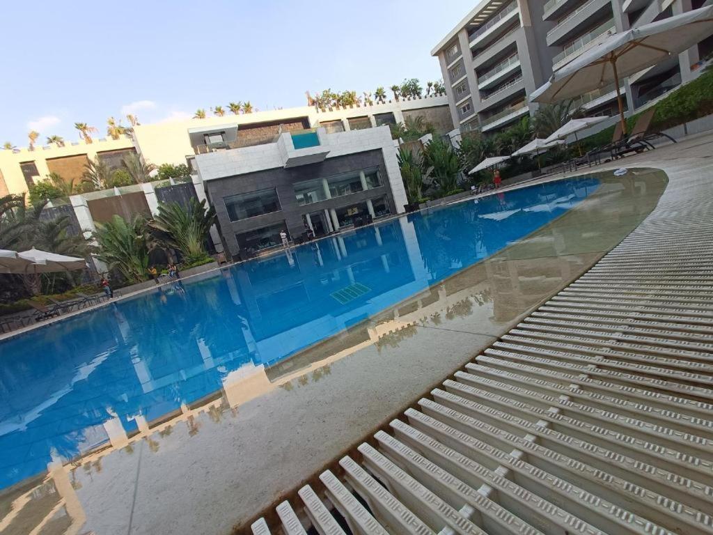 Parkside Boutique 3 Bbr Serviced Apartment - Ocean Blue - Near Airport Cairo Exterior foto