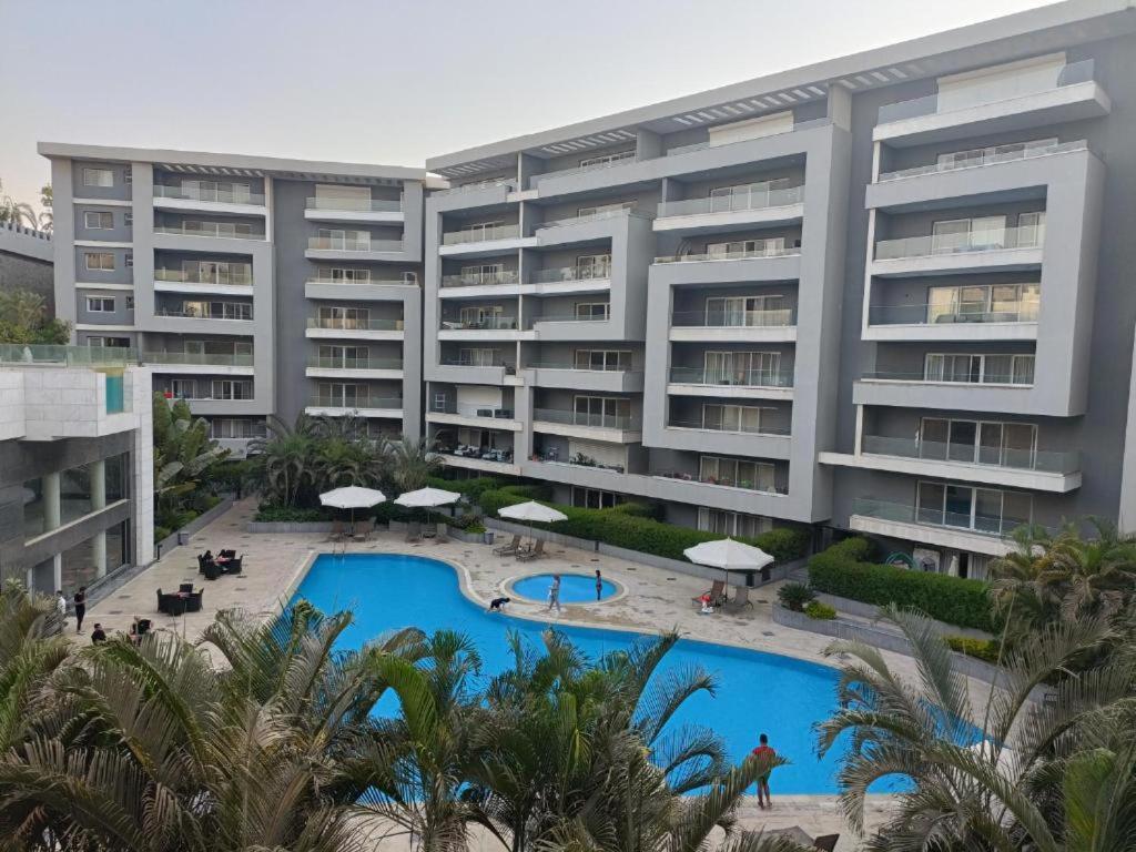 Parkside Boutique 3 Bbr Serviced Apartment - Ocean Blue - Near Airport Cairo Exterior foto