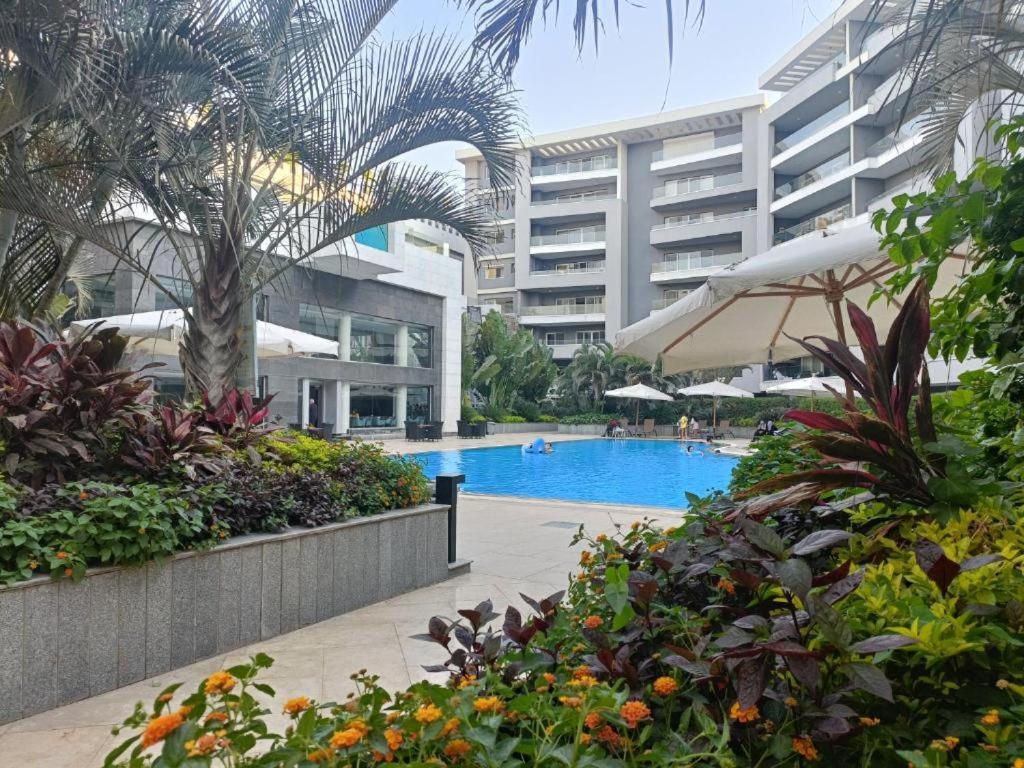 Parkside Boutique 3 Bbr Serviced Apartment - Ocean Blue - Near Airport Cairo Exterior foto