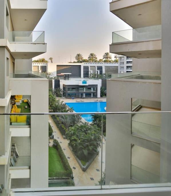 Parkside Boutique 3 Bbr Serviced Apartment - Ocean Blue - Near Airport Cairo Exterior foto